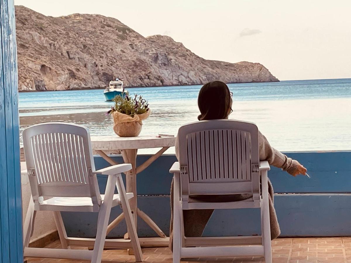 Erginas Boat House Apartment Plaka  Bagian luar foto