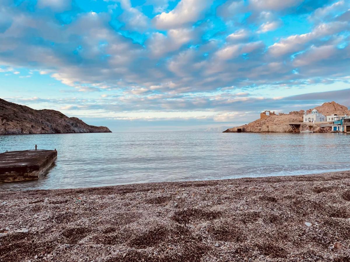 Erginas Boat House Apartment Plaka  Bagian luar foto