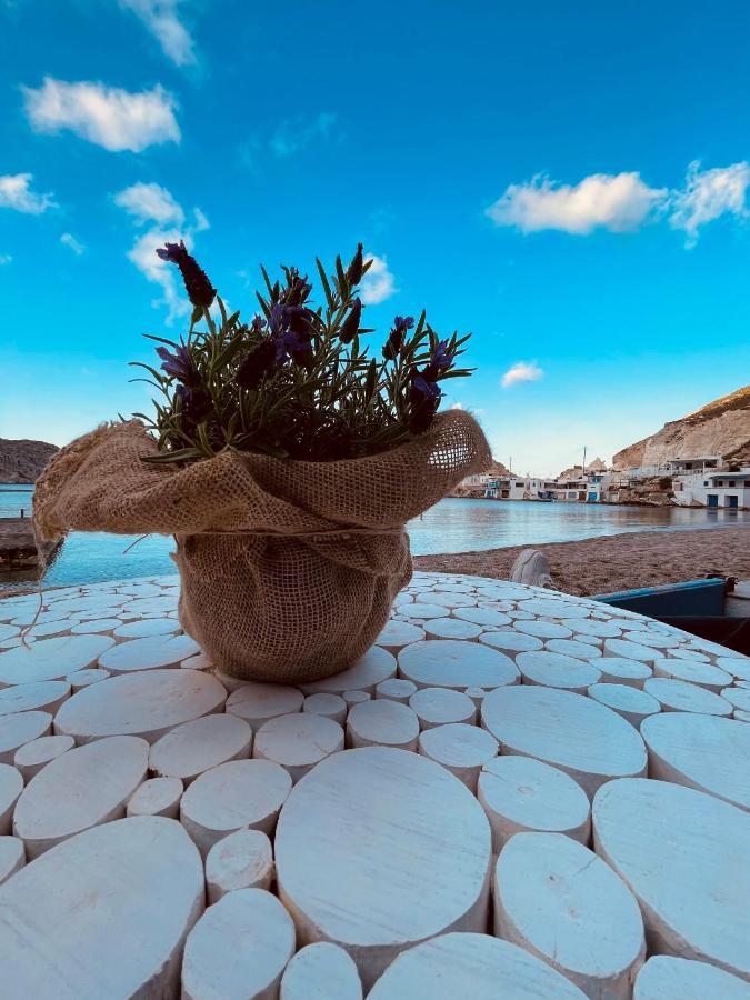Erginas Boat House Apartment Plaka  Bagian luar foto